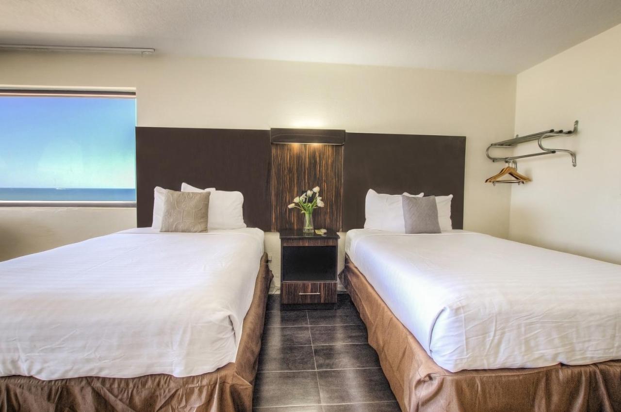La Bella Oceanfront Inn - Daytona Дейтона Бийч Екстериор снимка
