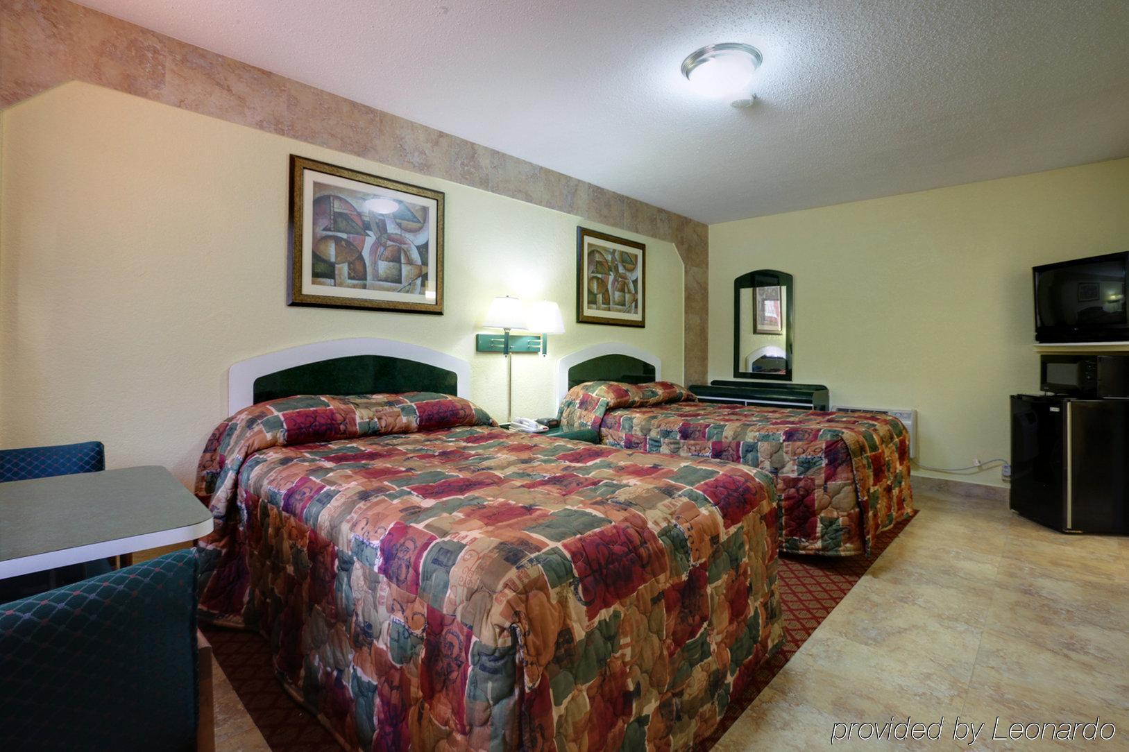 La Bella Oceanfront Inn - Daytona Дейтона Бийч Екстериор снимка